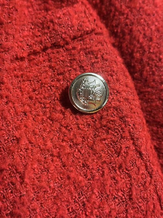 Крутий твідовий піджак