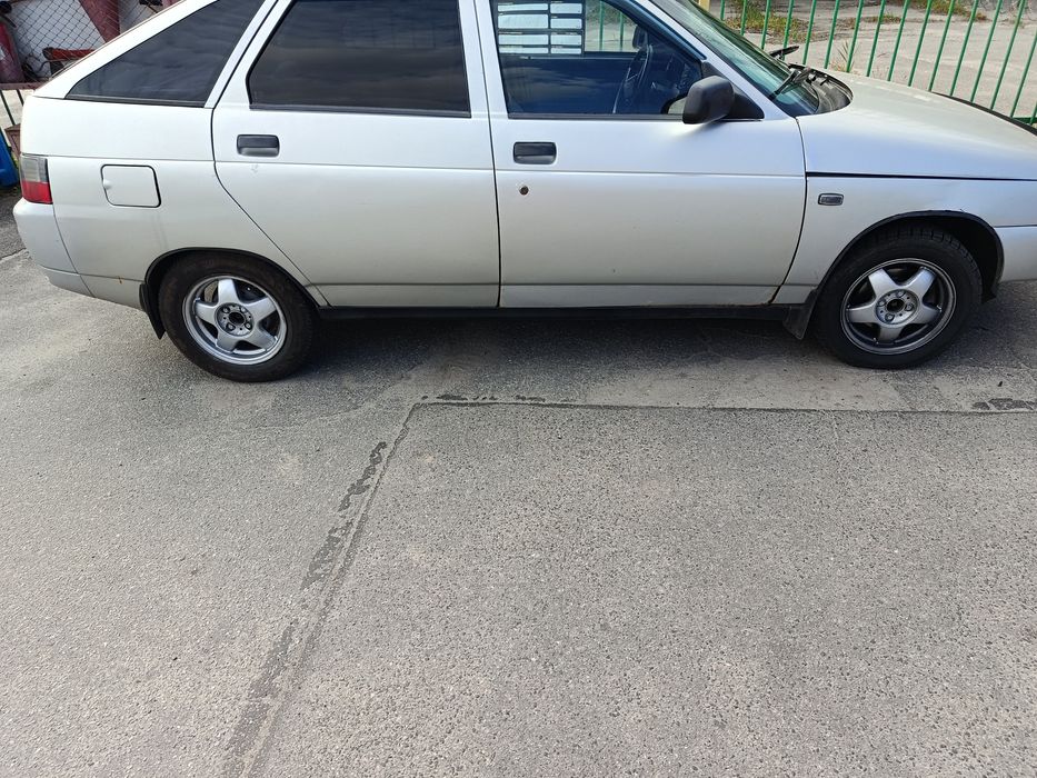 продам ваз 2112 хачбек