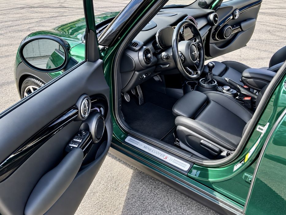 MINI Hatch 2016 VIN WMWXU3C51G2B63718 фото оголошення 6 з 8