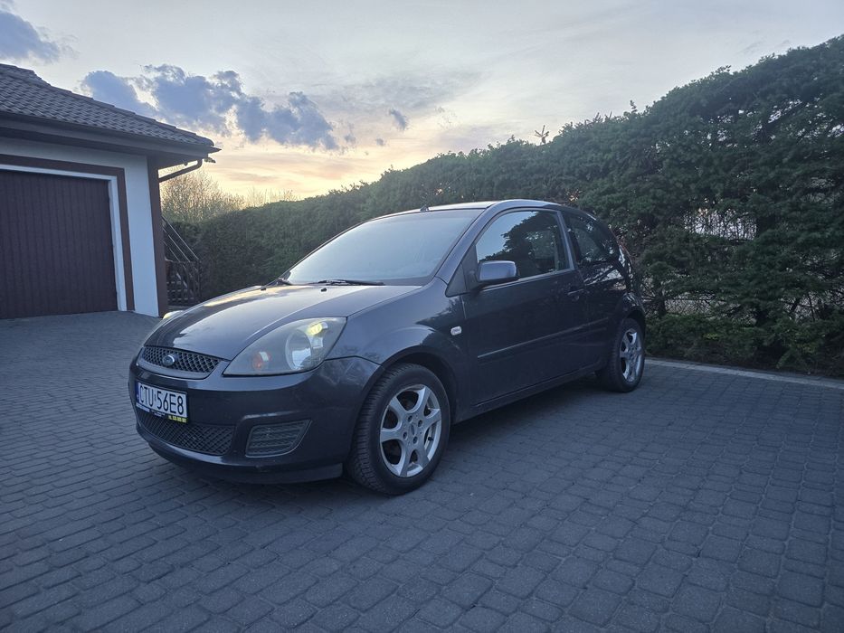 Ford fiesta 2008 rok  1.4 tdci