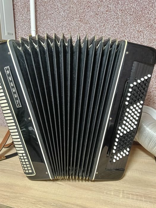 Продам баян РУБІН 7