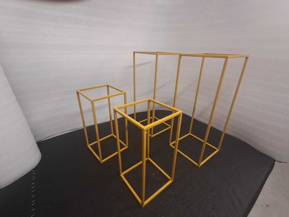 Stojak metalowy złoty profil 10 mm komplet 4 sztuk