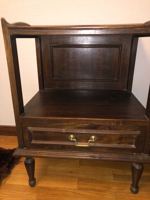 Par de Mesas de Cabeceira Vintage