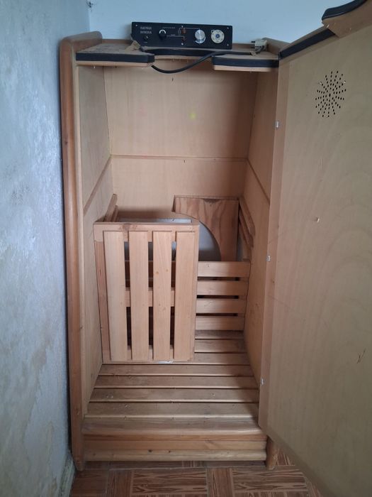 Cabine de Sauna Individual em Pinho Maciço