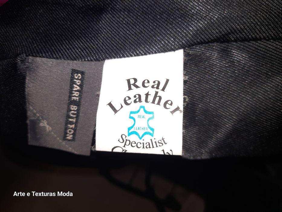 Casaco em pele genuína