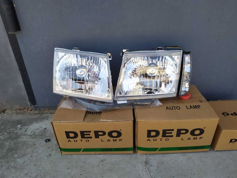 Фара,ліхтар фонарь фари FORD RANGER 11,02-11,06 форд рейнджер