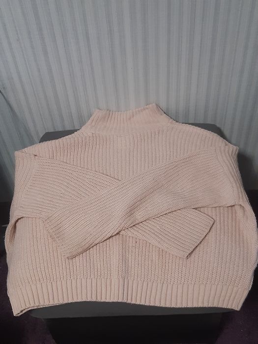 Sweter rozm.S różowy sinsay