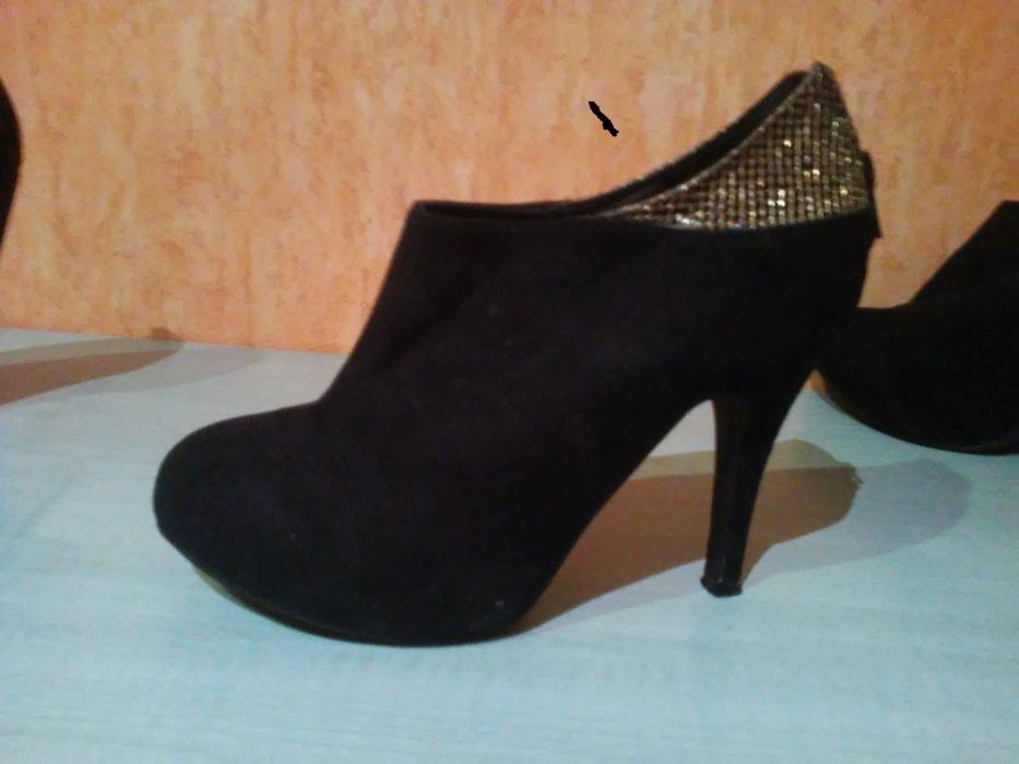 buty botki, szpilki na platformie-roz. 5/38