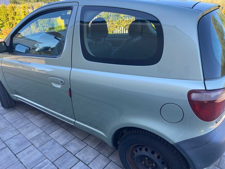 Toyota Yaris 1.0 Terra