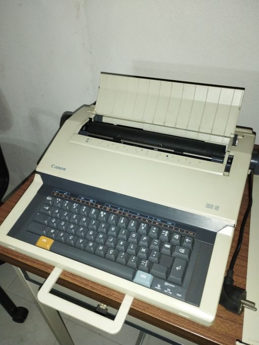 Máquinas de escrever