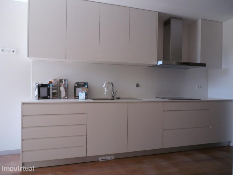 Ground-floor T3 House with Garden