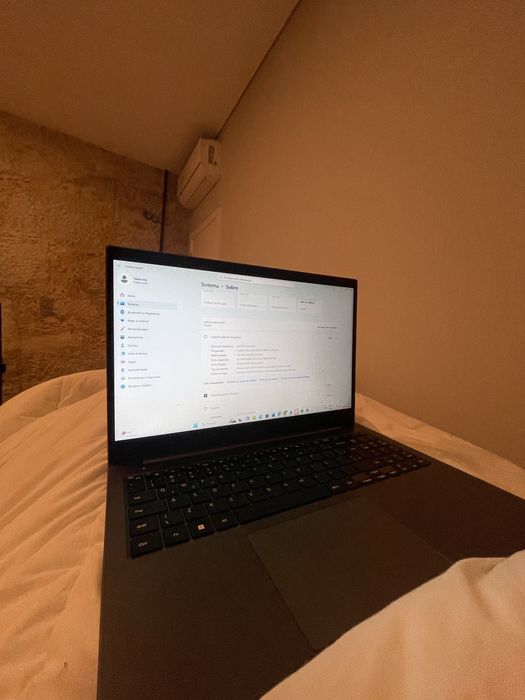 Samsung Book NP550XDA