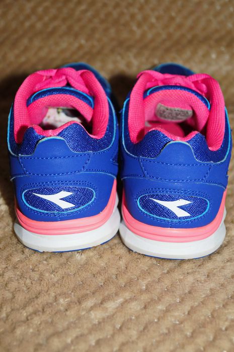 Кроссовки Diadora. Размер 37-38, стелька 24,5