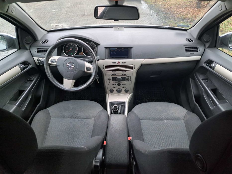 Opel Astra H 1.6 LPG Kombi  Lift Hak doinwestowany, do jazdy!