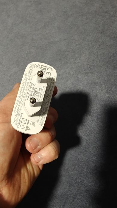 Trust Gan Зарядка 65W 2× usb-c блок живлення