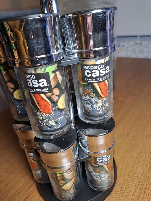 Porta especiarias rotativo