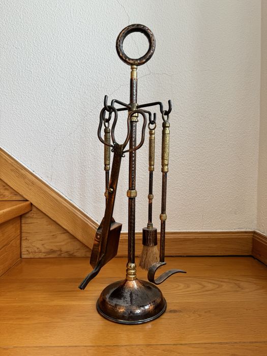 Pecas de lareira em bronze