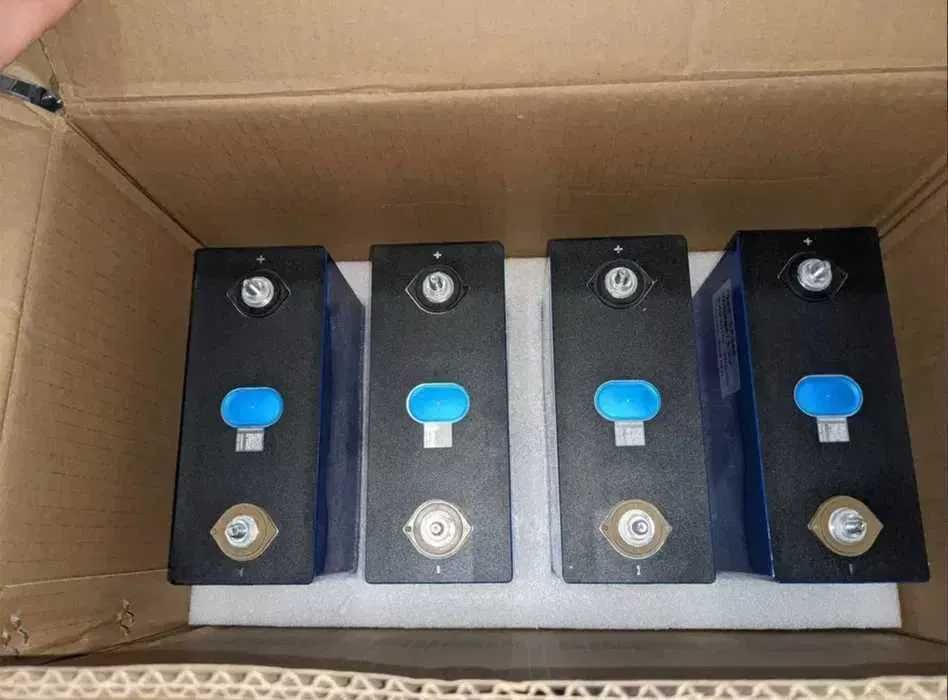 Аккумулятор железофосфатный LiFePo4 48В 24В 105А×230A×280A