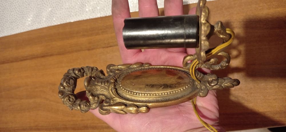 Kinkiet mosiężny 18 cm wysoki 9 cm  szero ki