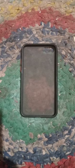 Продам чехлы на Моторола е13 ,айфон 7