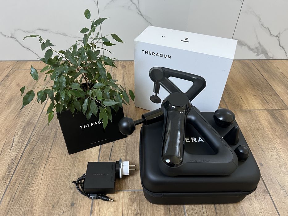 Перкусійний масажер для м'язів Масажний пістолет THERAGUN G3