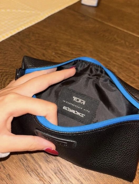 Carteira/necessaire tumi