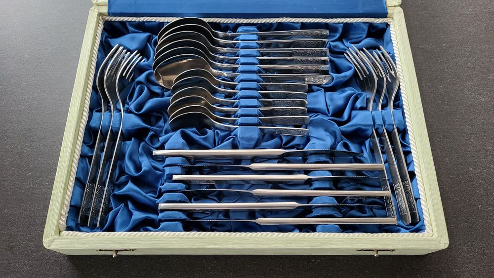 Zestaw Sztućców GERLACH w walizce PRL 1977