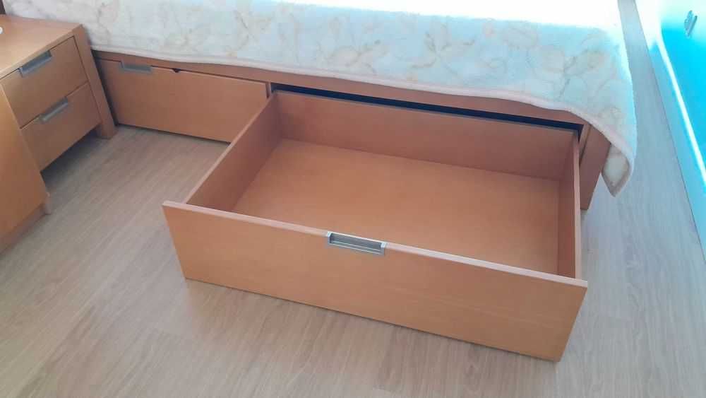 Zestaw Łóżko 200x160 robione na wymiar w Studio Rustica i szafa