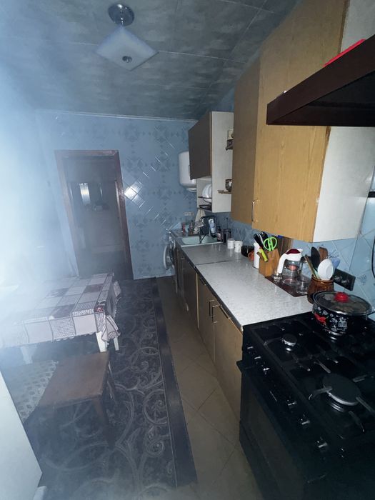 Продам , 4х . ком. 2 эт. Камянське , ( Днепрострой )