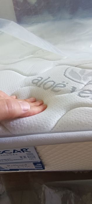 Colchão Novo, Macio e Confortável