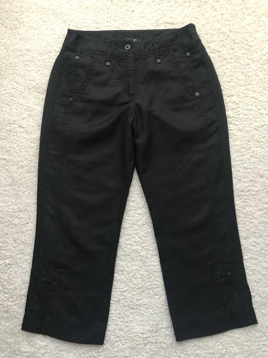spodnie eleganckie, rybaczki czarne firmy Marc Cain rozm 36