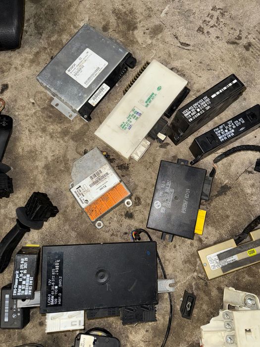 Dużo części BMW /e46/e39 r6 w szczególności