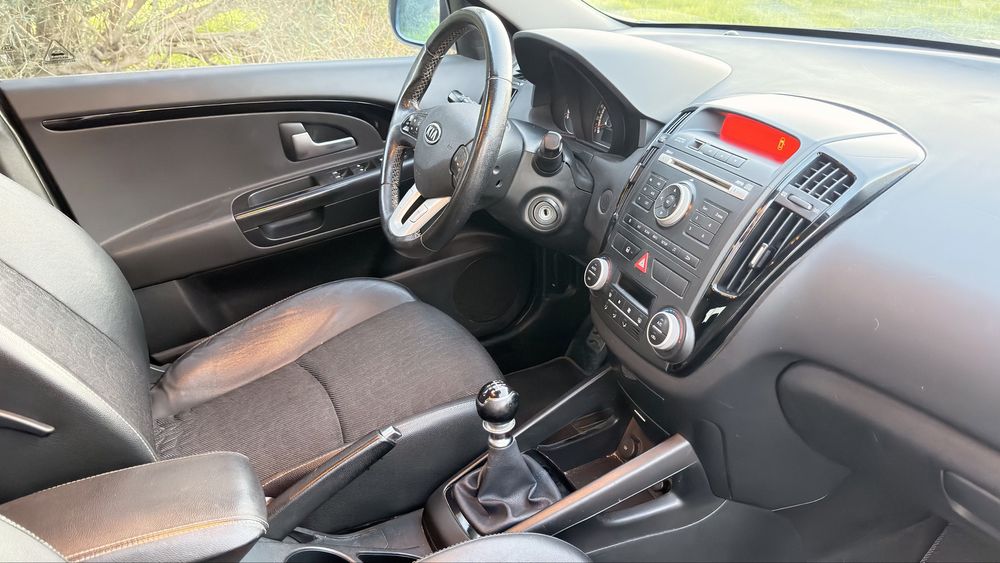 Kia Ceed TX SW - Diesel - 115cv - 2010 - Super Estimada