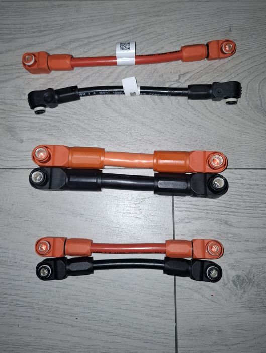 Кабелі паралельного з'єднання для акамуляторної батареї  deye 25 та 35