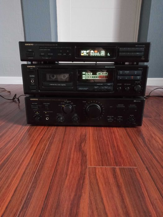 Onkyo, wieża stereo