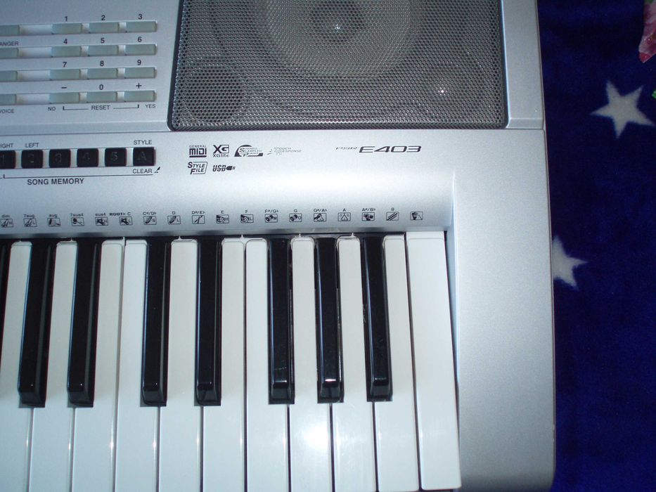 Ямаха Е403 у відмінному стані