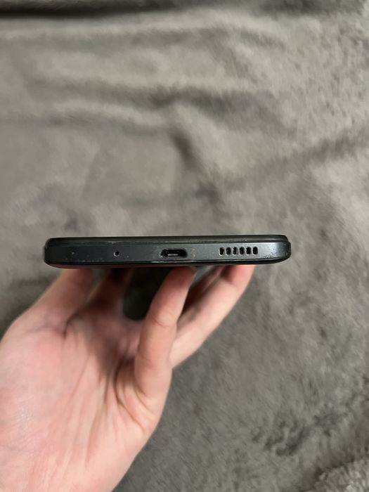 Телефон Redmi 12 3/64 gb