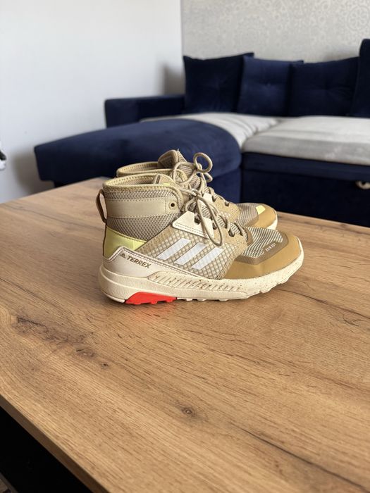 Buty zimowe Adidas Terrex  Trekkingi