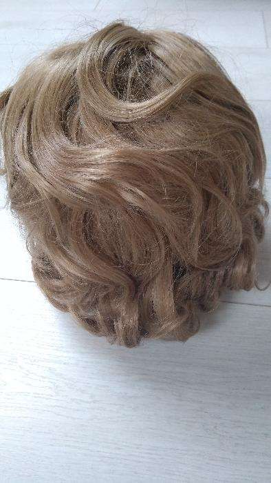 peruka blond włosy