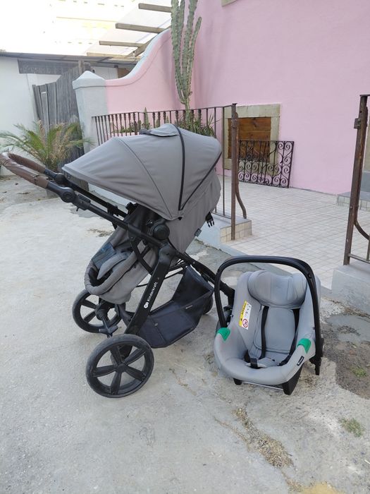 Carrinho de bebé 3 em 1