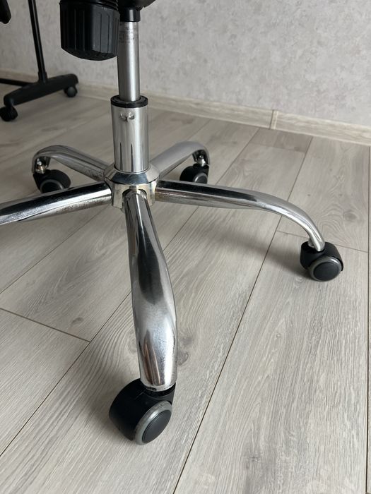 Крісло з jusk вживане стан як на фото