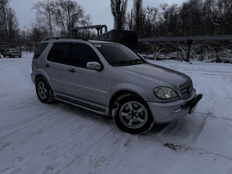 Продам Mercedes-Benz ML500