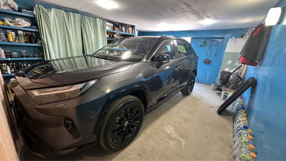 Гараж на ВЕЧЕРНЕМ (метро) на 3 авто 11.8/4.9 Возможна аренда/оренда