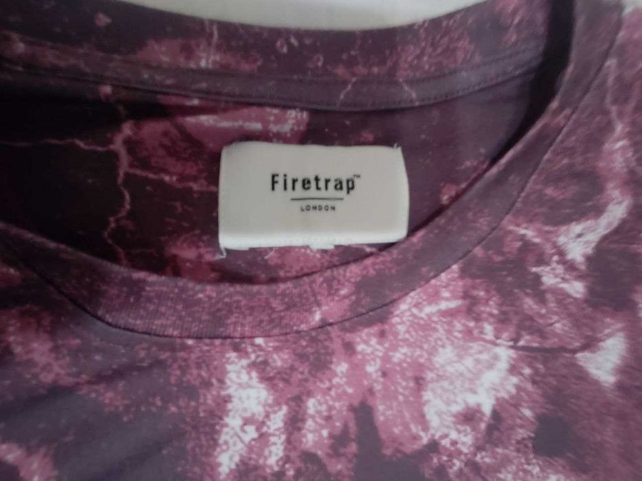 футболка Firetrap Sub Burg Skull розмір L, ідеальний стан.