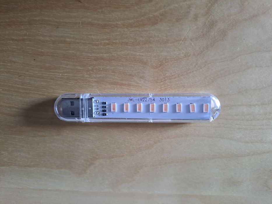 Luz led roxo para tv