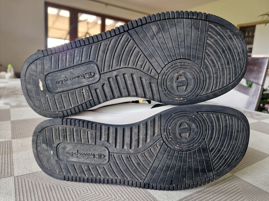 Buty chłopięce  Champion rozm.39