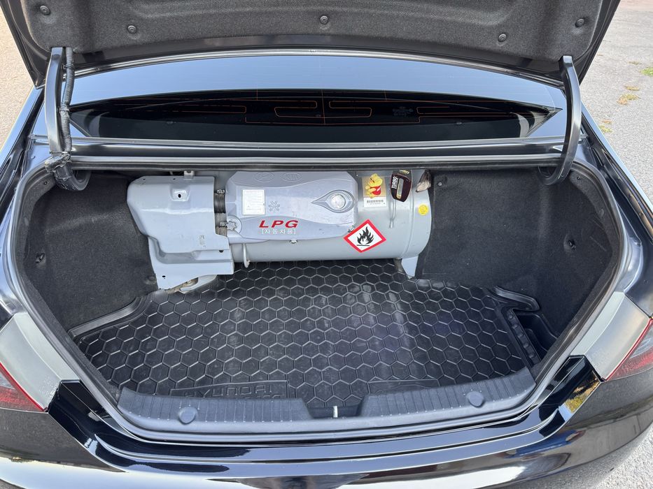 Hyundai Sonata 2013 VIN KMHEC41LBEA592888 фото оголошення 10 з 24
