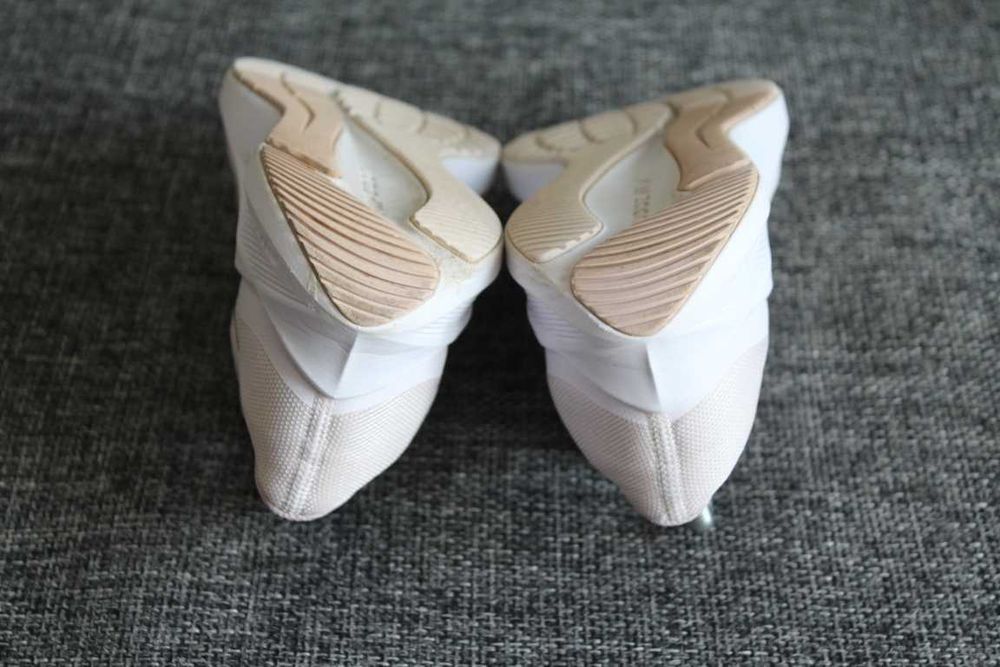 Кросівки Nike Zoom Winflo 8 Light Violet Оригінал 40р