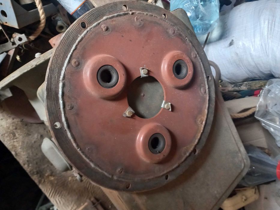 продам синхронный генератор ЕСС-62-4У2,  12 кВт, 400В, 3ф, 50Гц