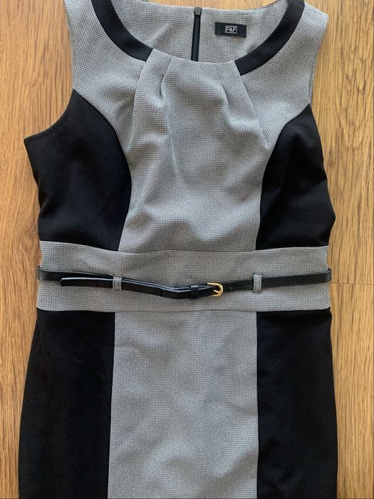 Elegancka sukienka z paskiem